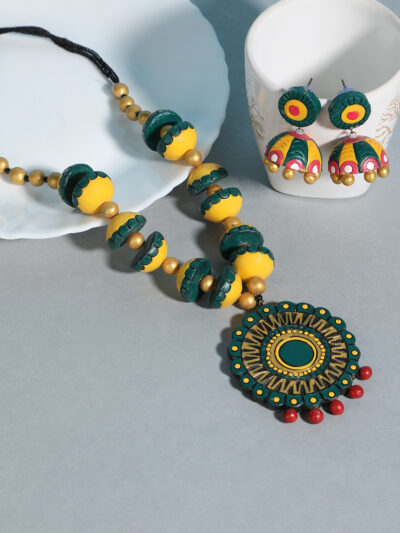 Pendant Set- Green & Yellow - Image 3